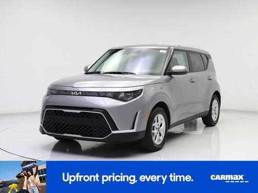 Silver 2025 Kia Soul LX
