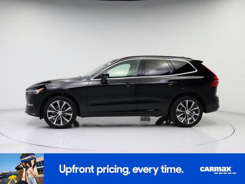 Black 2022 Volvo XC60 B5 Momentum