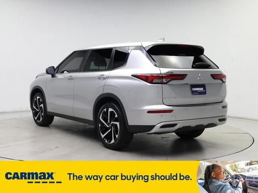 2022 Mitsubishi Outlander SE