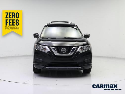 Black 2019 Nissan Rogue SV