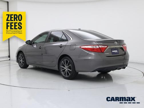 Gray 2017 Toyota Camry XSE