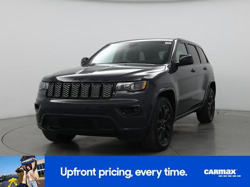 Gray 2018 Jeep Grand Cherokee Altitude