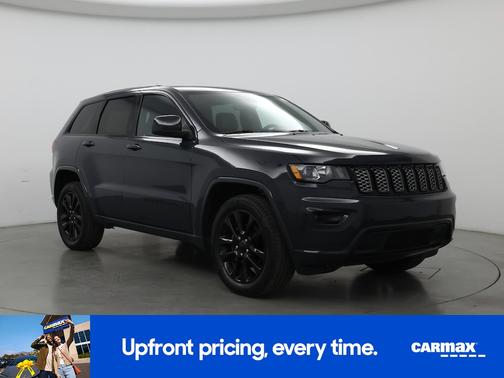 Gray 2018 Jeep Grand Cherokee Altitude