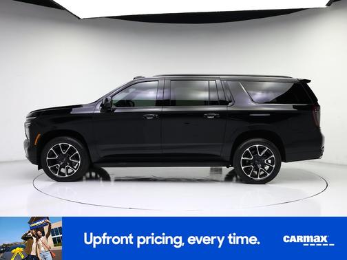 2025 Chevrolet Suburban RST