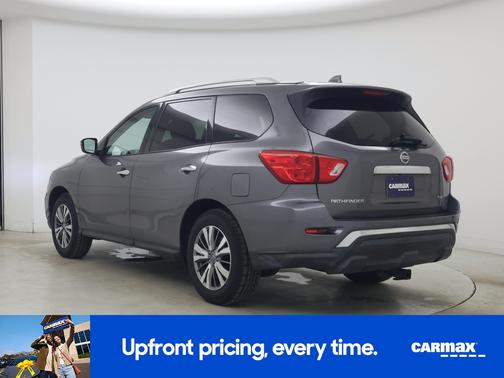 Gray 2019 Nissan Pathfinder SV