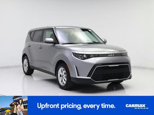 Silver 2025 Kia Soul LX