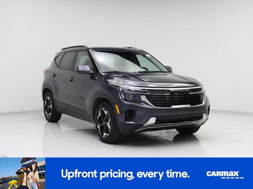 Gray 2025 Kia Seltos S