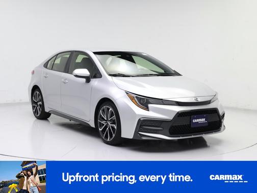 Silver 2022 Toyota Corolla SE
