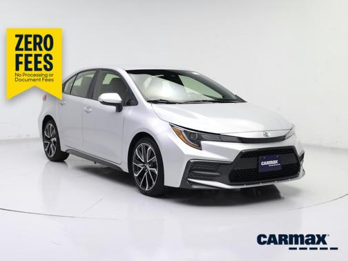 Silver 2022 Toyota Corolla SE