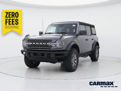 Gray 2024 Ford Bronco Badlands