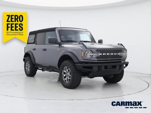 Gray 2024 Ford Bronco Badlands