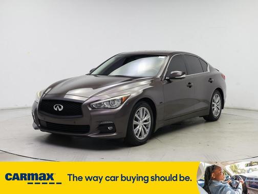 2017 INFINITI Q50 Premium