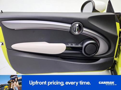 2022 MINI Convertible S