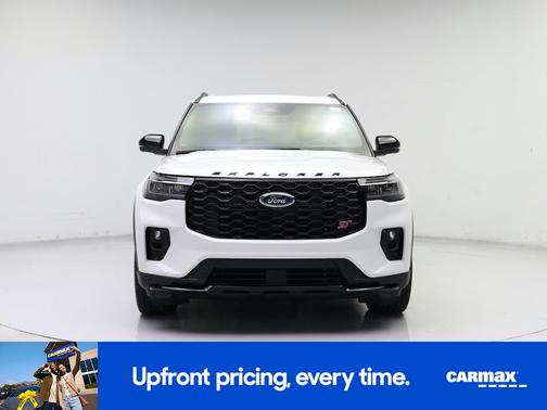 White 2025 Ford Explorer ST