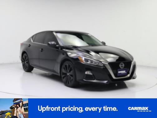 2022 Nissan Altima SR