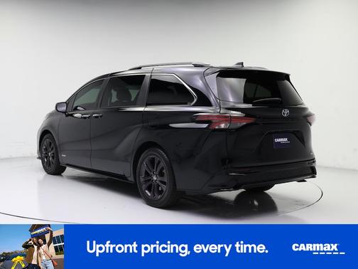 2021 Toyota Sienna XSE