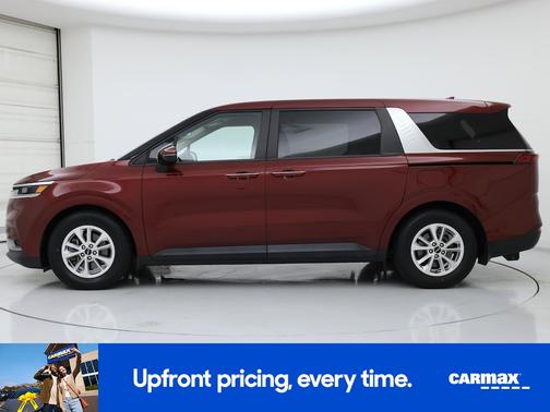 2023 Kia Carnival LX Seat Package