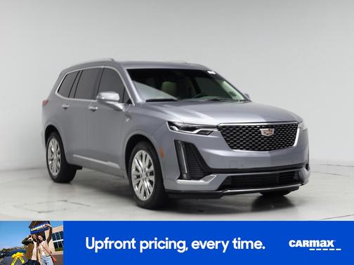 Gray 2024 Cadillac XT6 Premium Luxury