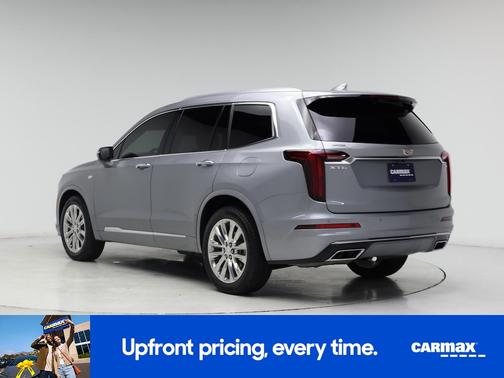 Gray 2024 Cadillac XT6 Premium Luxury