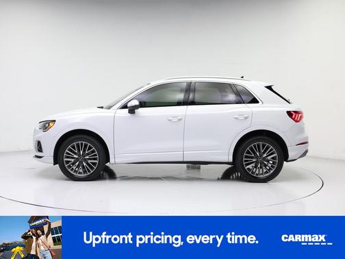 2022 Audi Q3 Premium