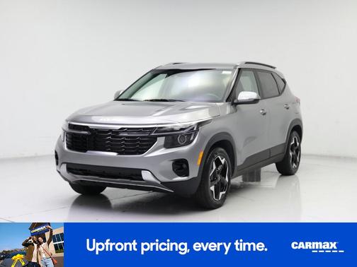 Gray 2025 Kia Seltos S
