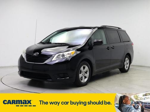 2014 Toyota Sienna LE