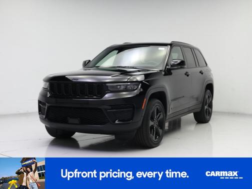 Black 2023 Jeep Grand Cherokee Altitude