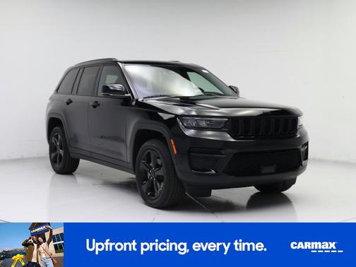 Black 2023 Jeep Grand Cherokee Altitude