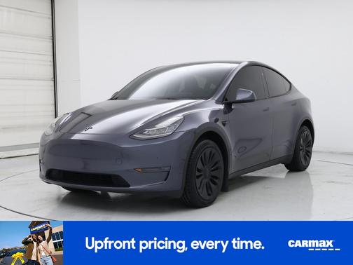 Gray 2023 Tesla Model Y Long Range
