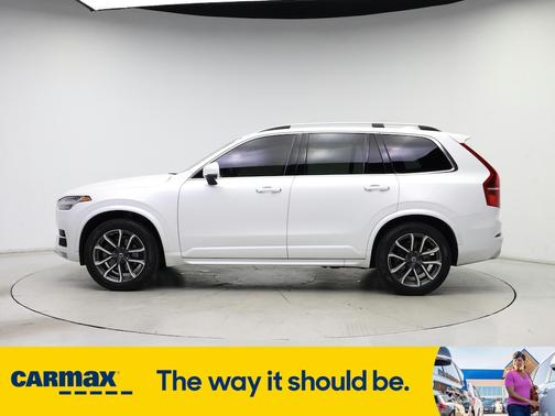 2018 Volvo XC90 T6 Momentum