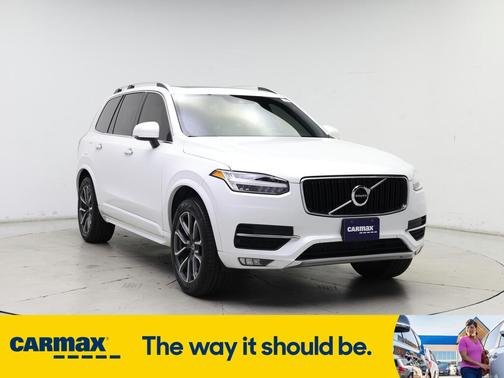 2018 Volvo XC90 T6 Momentum