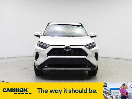 2022 Toyota RAV4 Hybrid SE