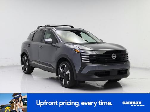Gray 2025 Nissan Kicks SR