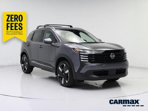 Gray 2025 Nissan Kicks SR