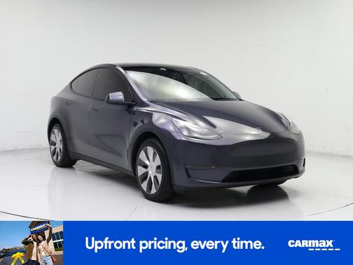 Gray 2023 Tesla Model Y Long Range