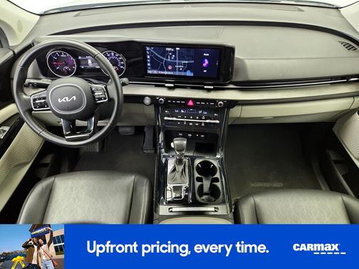 2023 Kia Carnival EX