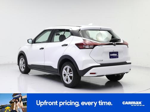 2022 Nissan Kicks S
