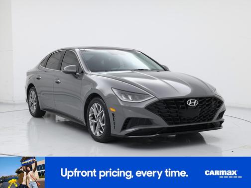 2022 Hyundai SONATA SEL