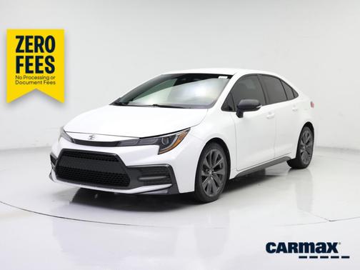 White 2020 Toyota Corolla SE