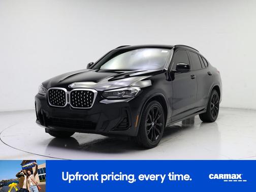 Black 2022 BMW X4 XDrive30i