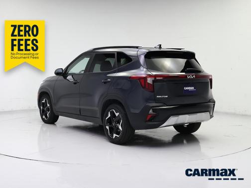 Gray 2025 Kia Seltos S