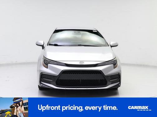 White 2020 Toyota Corolla SE