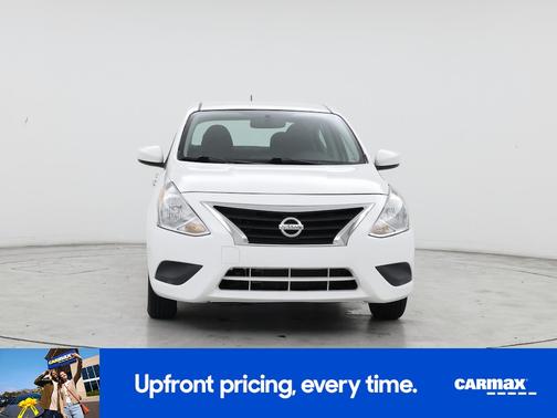 2017 Nissan Versa SV