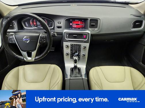 2018 Volvo V60 T5 Dynamic