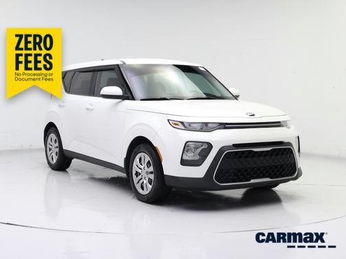 White 2020 Kia Soul LX