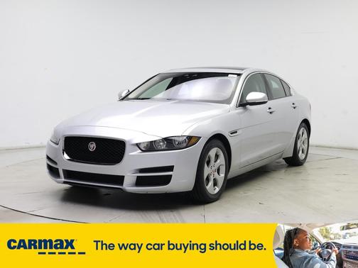 2017 Jaguar XE