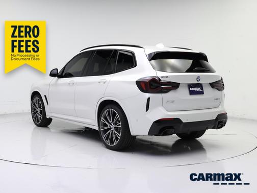White 2023 BMW X3 sDrive30i