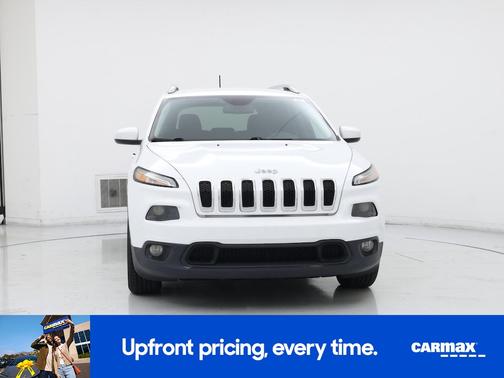 White 2017 Jeep Cherokee Latitude