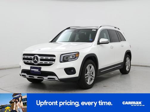 White 2022 Mercedes-Benz GLB 250