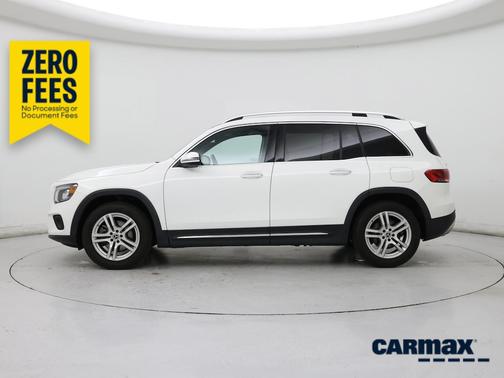 White 2022 Mercedes-Benz GLB 250